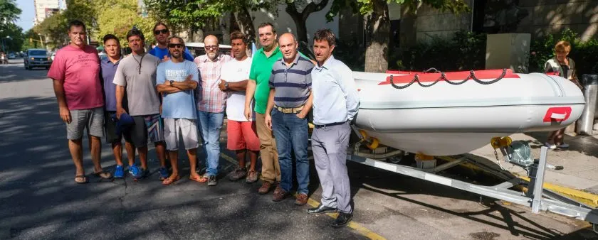Noticias de Mar del Plata. Bote de rescate para seguridad en playas