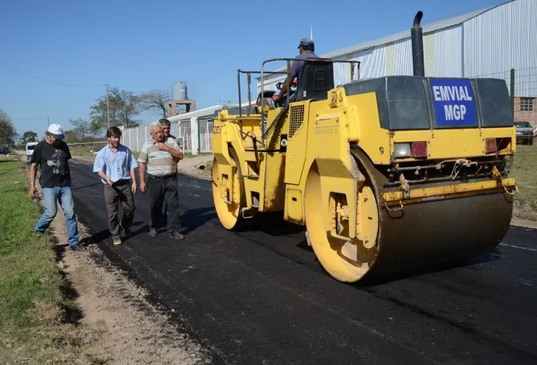 Noticias de Mar del Plata. Vialidad marplatense llegó a un récord de producción de asfalto