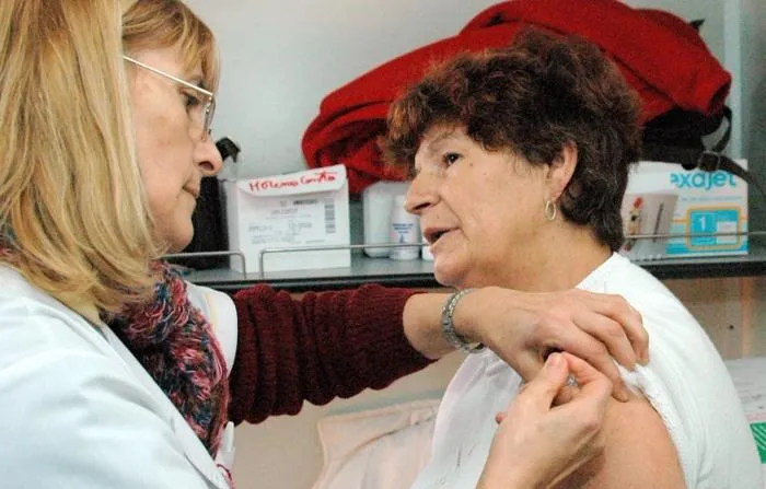 Noticias de Regionales. Llaman a vacunarse contra la gripe si se está en grupos de riesgo