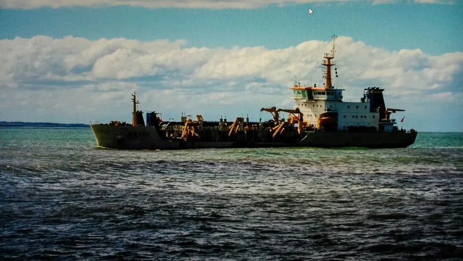 Noticias de Mar del Plata. Etapa final de la obra  de dragado del puerto Mar del Plata
