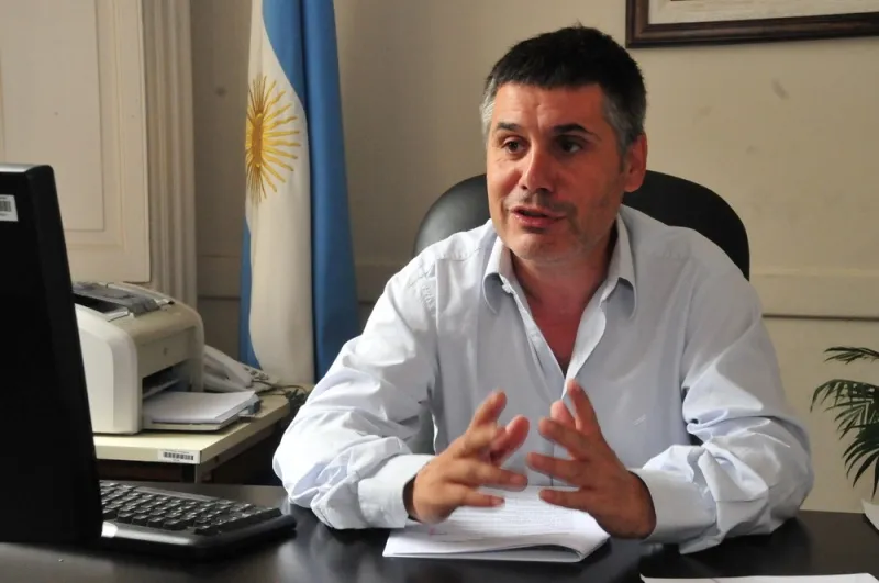 Noticias de Regionales. Martello alerta sobre la deuda provincial