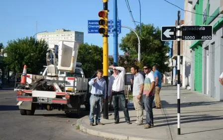 Noticias de Mar del Plata. Nuevo semáforo en Rivadavia y Jara