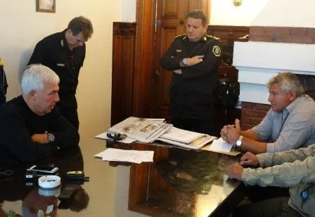 Noticias de Mar del Plata. Cirone se reunió con Matzkin por la seguridad en los taxis