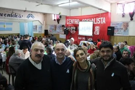 Noticias de Mar del Plata. Socialistas celebraron el 9 de julio con un multitudinario locro