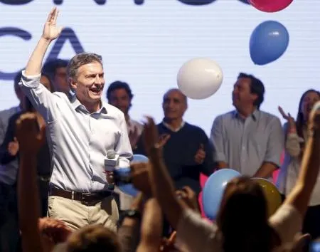Noticias de Regionales. Scioli definirá presidencia en un balotaje con Macri