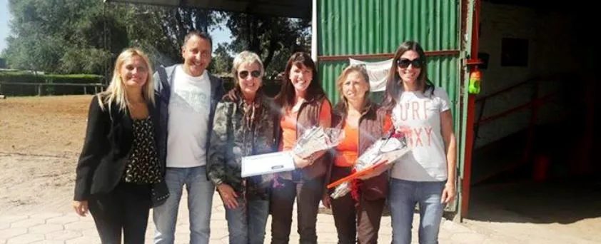 Noticias de Mar del Plata. Azcona distinguió a las mujeres del Centro de Equinoterapia Ayün