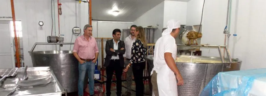 Noticias de Necochea. López visitó una empresa láctea local