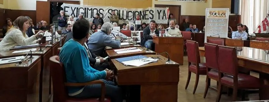 Noticias de Mar del Plata. Escándalo en la sesión del Concejo Deliberante