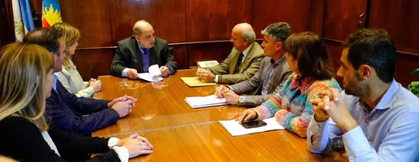 Noticias de Mar del Plata. El Municipio y el Club Español acordaron obras y nuevo contrato