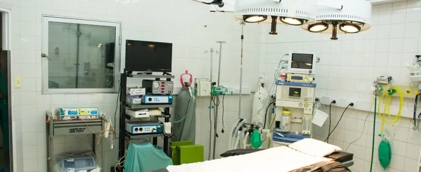 Noticias de Villa Gesell. Modernización del quirófano y sala de parto del Hospital