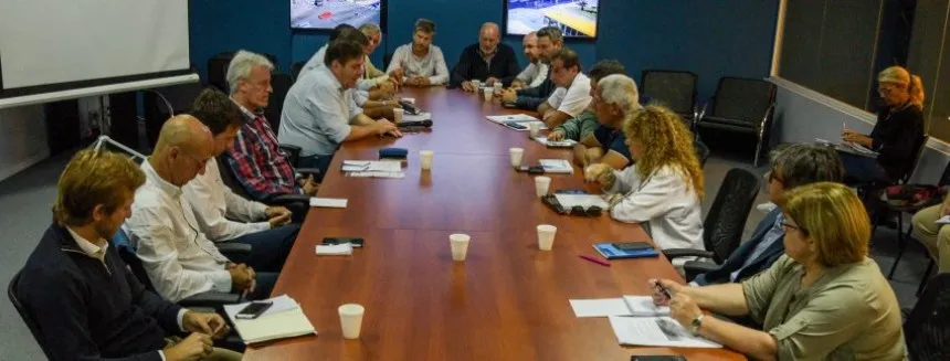 Noticias de Mar del Plata. Montenegro y su planta política se redujeron el sueldo