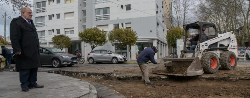 Noticias de Mar del Plata. Nuevo frente de obra de asfalto sobre calle Moreno