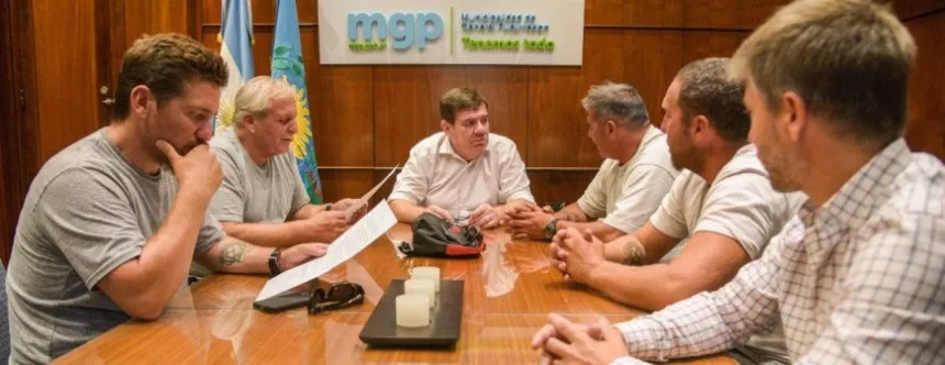 Noticias de Mar del Plata. Buscan encontrar una solución al conflicto de guardavidas