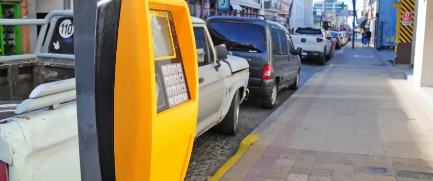Cambios en el estacionamiento medido previo a la Navidad en Tandil. Noticia de Región Mar del Plata