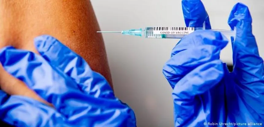 Lanzaron el portal de vacunación en la Provincia en Regionales. Noticia de Región Mar del Plata