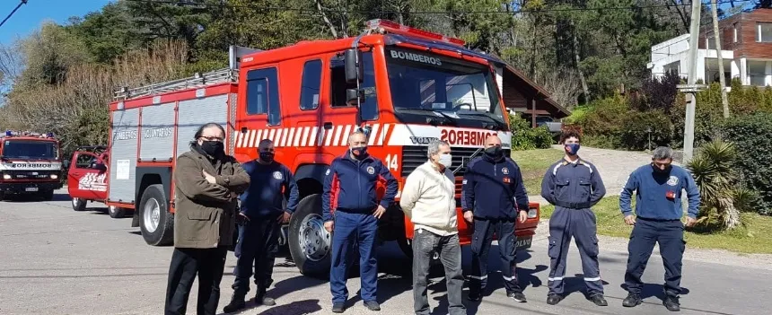 Noticias de Mar del Plata. Nueva autobomba para los bomberos de Sierra de los Padres
