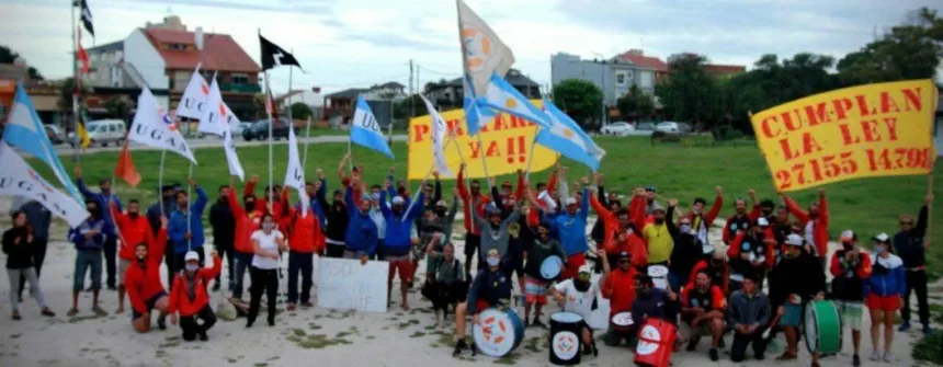 Noticias de Mar Chiquita. Guardavidas piden mejoras salariales y apuntan contra Paredi