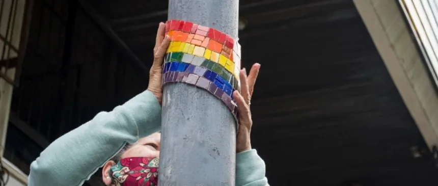Noticias de Mar del Plata. Intervención artística por la Marcha del Orgullo