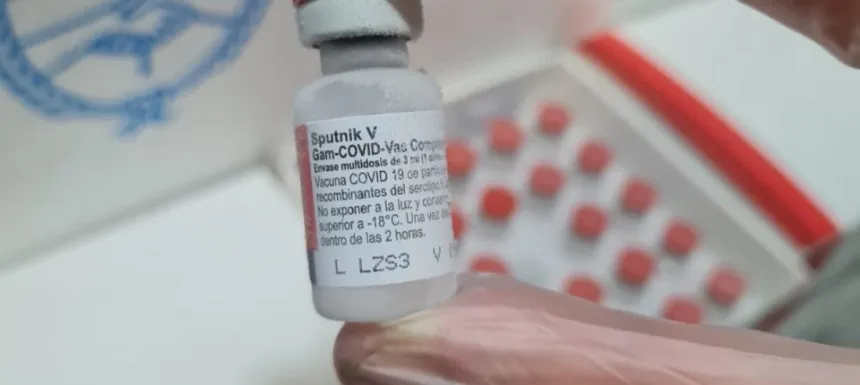 Llegaron vacunas Sputnik V hechas en Argentina en General Pueyrredon. Noticia de Región Mar del Plata