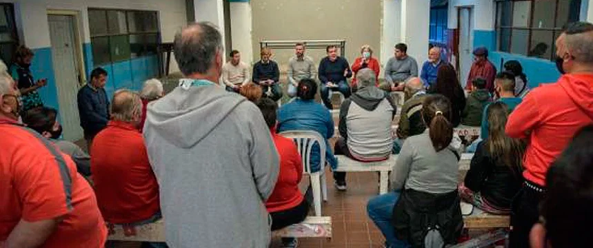 Noticias de Mar del Plata. Montenegro y su gabinete se reunieron con los vecinos del barrio Libertad