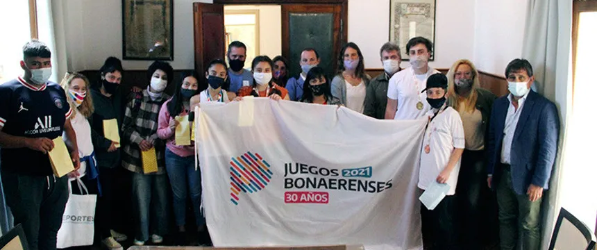 Reconocimiento a jóvenes por su desempeño en Torneos Bonaerenses en Loberia. Noticia de Región Mar del Plata