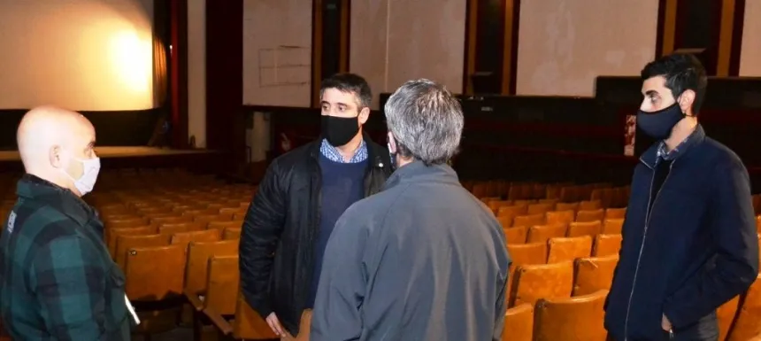 Noticias de Miramar. Utilizarán el Cine Atlántico mientras se repara el Teatro Municipal