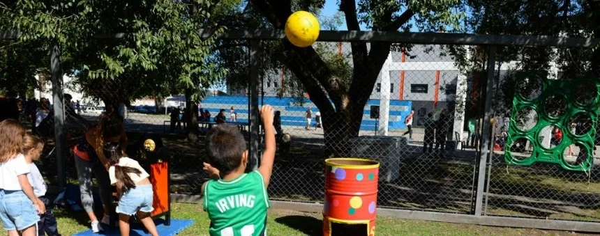 Actividades lúdicas para toda la familia en el Polideportivo Islas Malvinas en General Pueyrredon. Noticia de Región Mar del Plata