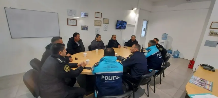 Asumen nuevas autoridades en dependencias policiales en Villa Gesell. Noticia de Región Mar del Plata