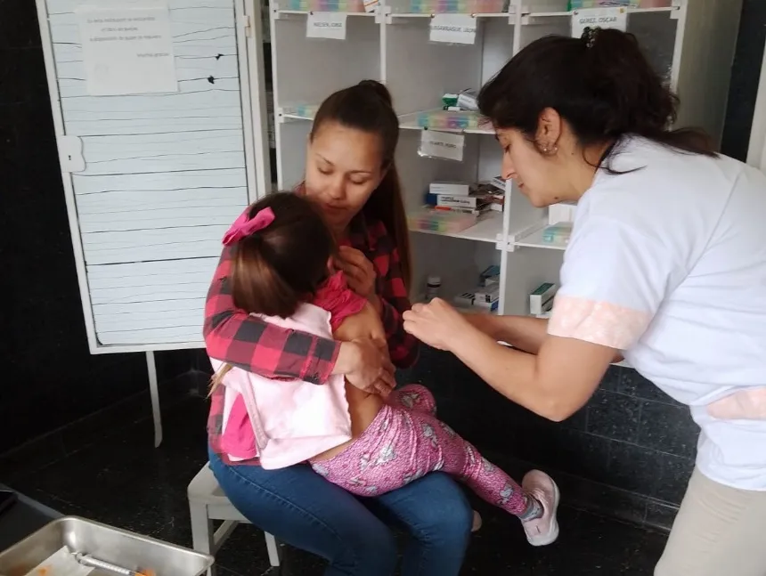 Campaña Nacional de Vacunación con operativo itinerante en Necochea. Noticia de Región Mar del Plata