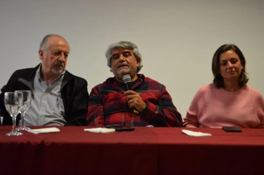 Noticias de Regionales. Correa se reunió con dirigentes de los gremios de las tres centrales obreras