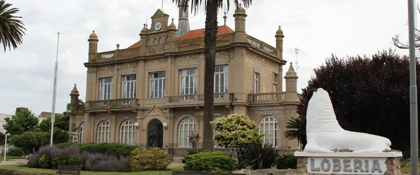 Noticias de Loberia. El edificio municipal cumplió 117 años
