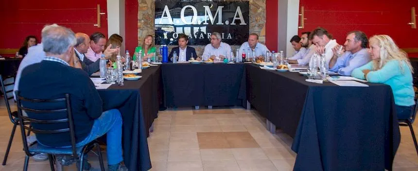 El Gobernador se reunió con representantes del sector agropecuario en Agro y Negocios. Noticia de Región Mar del Plata