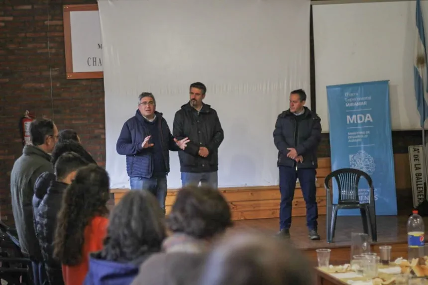 Encuentro de Chacras Experimentales en Miramar en Agro y Negocios. Noticia de Región Mar del Plata