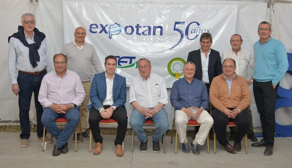Intendentes de la región se reunieron en Expotan en Tandil. Noticia de Región Mar del Plata