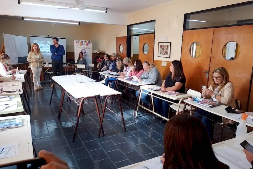 La comuna impulsó capacitación sobre el Censo 2022 en Necochea. Noticia de Región Mar del Plata