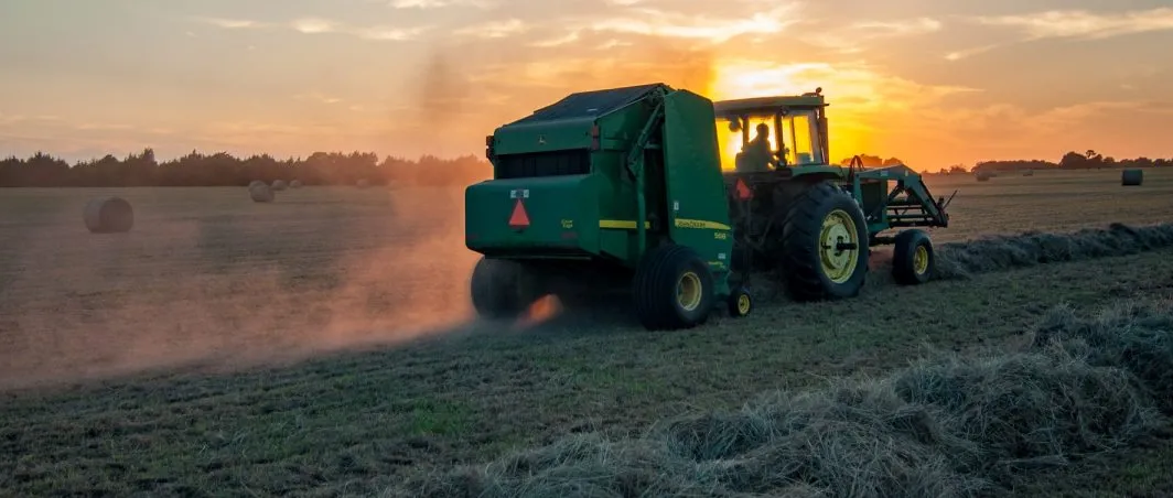 Los tractores más capacitados para trabajar el campo en Agro y Negocios. Noticia de Región Mar del Plata