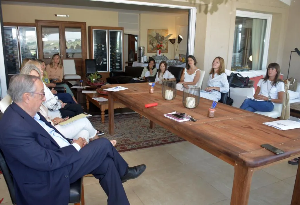 Lunghi mantuvo una reunión con mujeres emprendedoras en Tandil. Noticia de Región Mar del Plata
