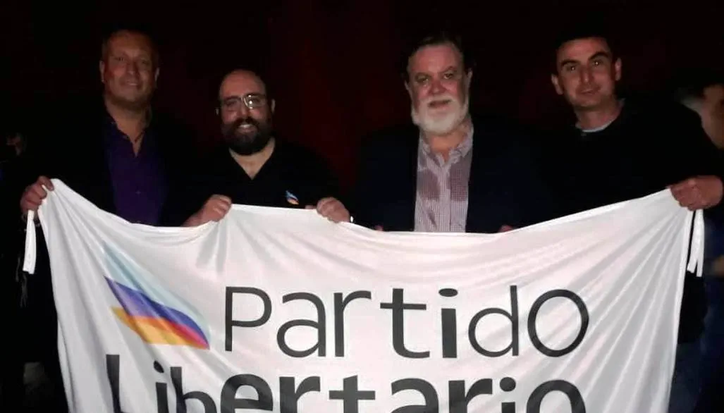 Mariano Valiante participó de la convención Libertaria en Necochea. Noticia de Región Mar del Plata
