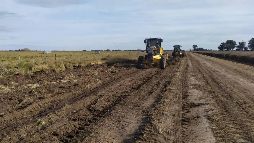 Mejoras en caminos rurales cercanos a La Brava en Balcarce. Noticia de Región Mar del Plata