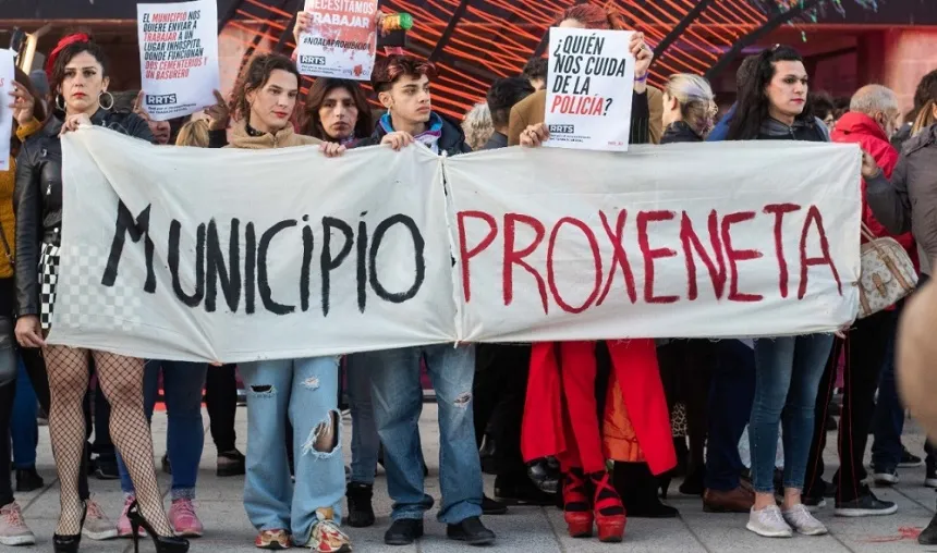 Noticias de Mar del Plata. Mujeres trans denuncian que se ha criminalizado su identidad de género