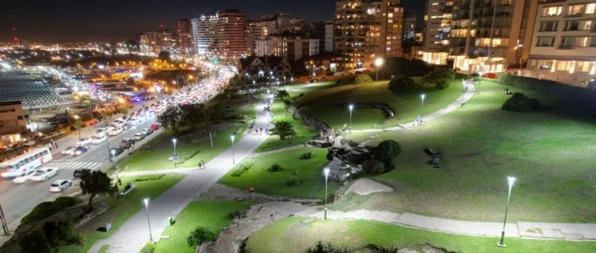 Noticias de Mar del Plata. Repotenciaron con luminarias LED el Parque San Martín