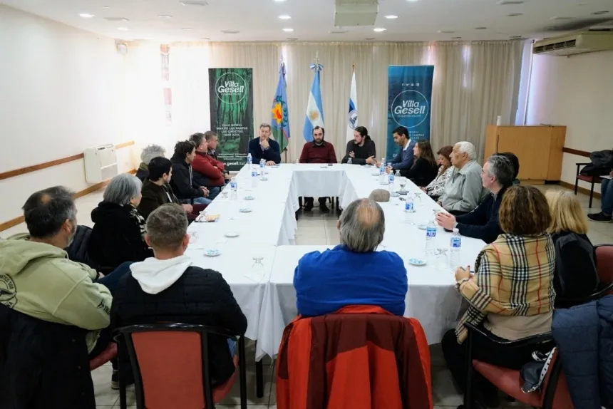 Reunión de la comisión de turismo sobre la Reserva Faro Querandí en Villa Gesell. Noticia de Región Mar del Plata