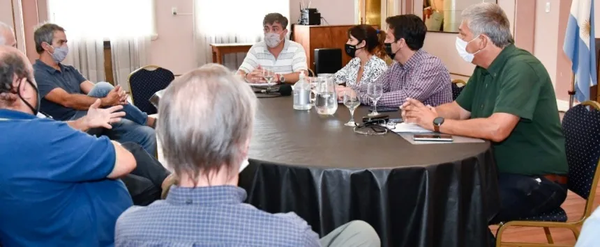Rojas se reunió con la Mesa del Campo en Necochea. Noticia de Región Mar del Plata