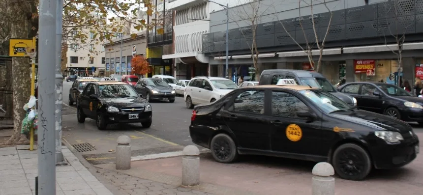 Taxis y remises aumentará un 40 por ciento en Mar del Plata en General Pueyrredon. Noticia de Región Mar del Plata