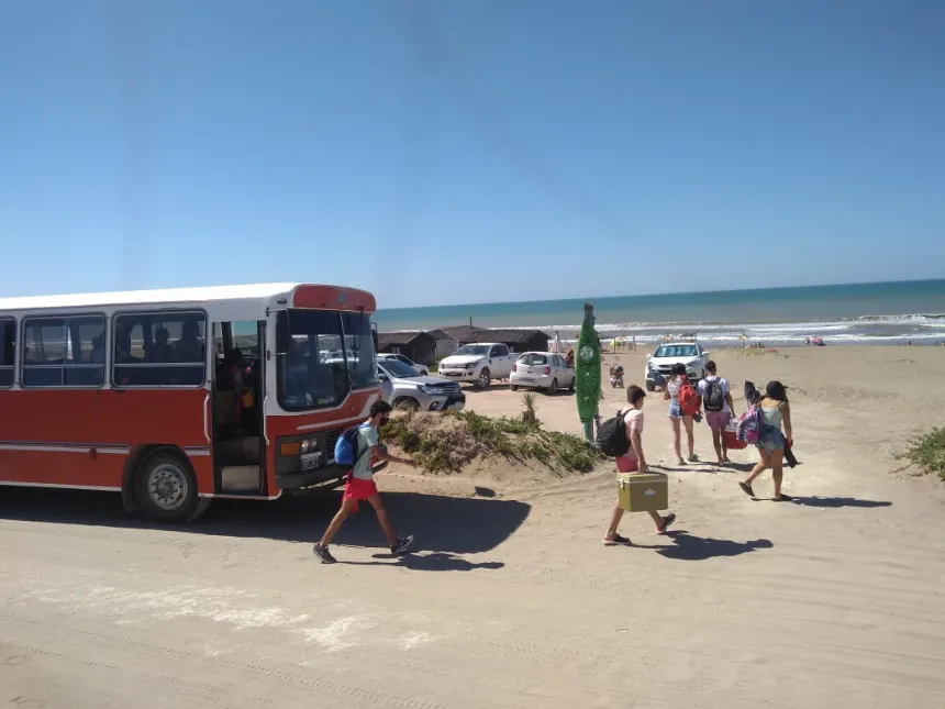 Viajes gratuitos en ómnibus a Arenas Verdes en Loberia. Noticia de Región Mar del Plata