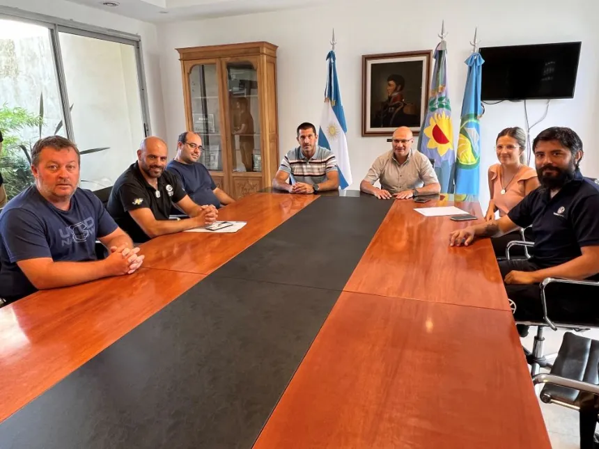 Convenio entre el municipio y SMATA para crear un centro de formación en Balcarce. Noticia de Región Mar del Plata