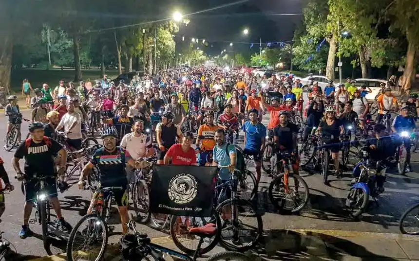 Noticias de Mar del Plata. El domingo culmina el Foro Nacional de la Bicicleta
