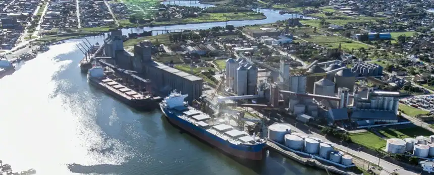 Noticias de Agro y Negocios. El puerto de Quequén exportó más de 5 millones de toneladas de granos