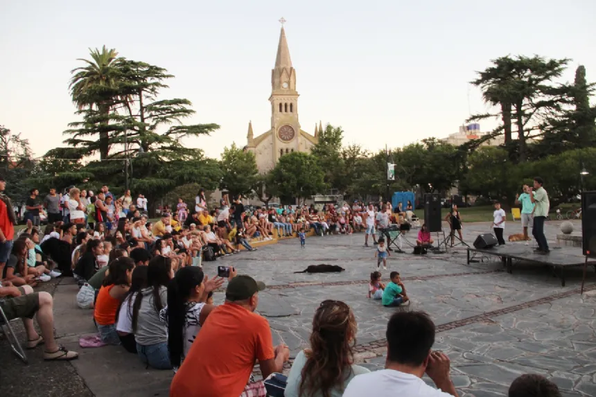Festejos por el 132 aniversario de Lobería en Loberia. Noticia de Región Mar del Plata