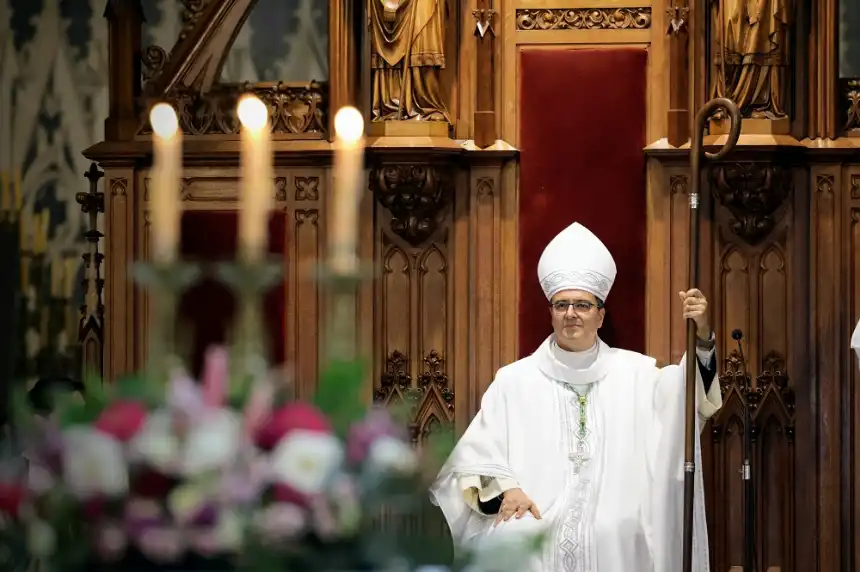 Noticias de Regionales. Mestre asumió como nuevo arzobispo de La Plata en una masiva ceremonia
